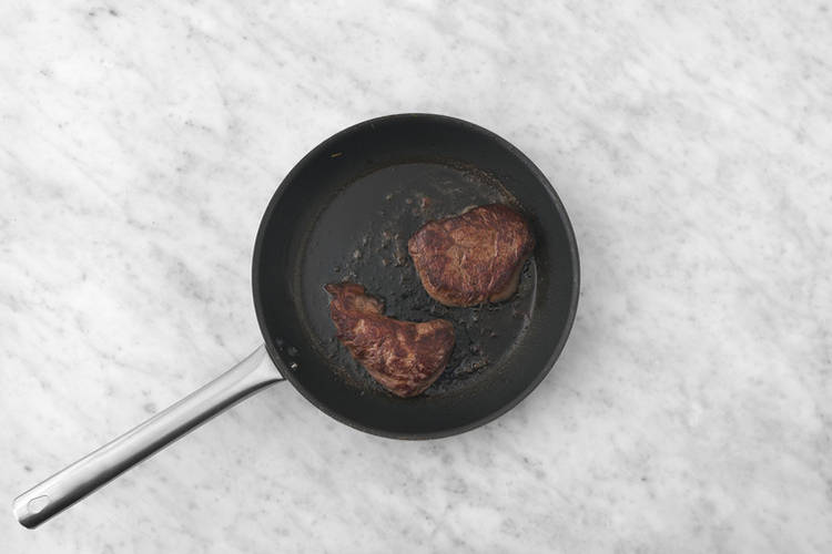 Fry the Steaks