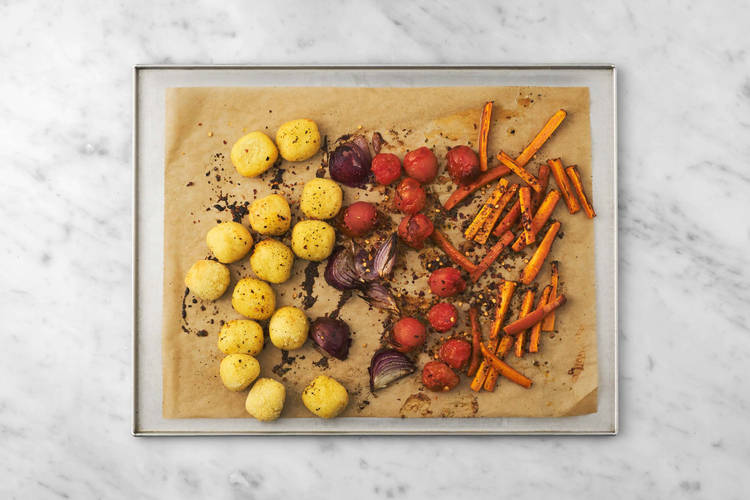 Rosta grönsaker och gnocchi