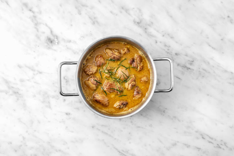Make the khao soi