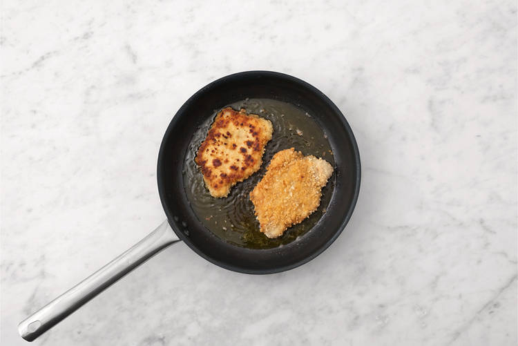 Cook the schnitzels