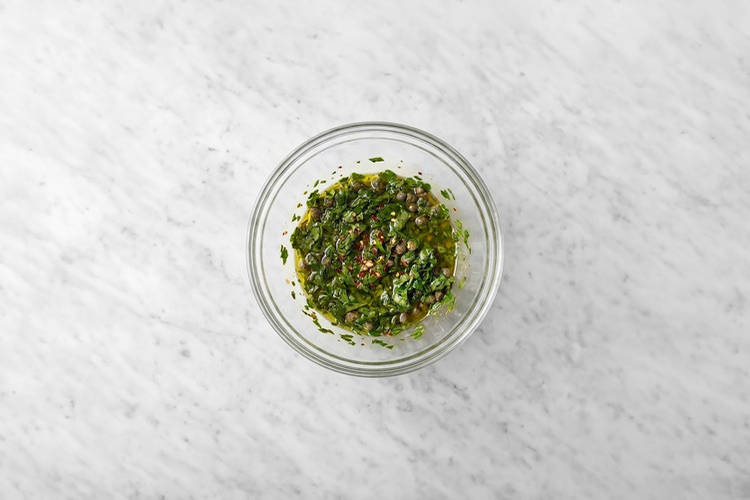 Make the salsa verde