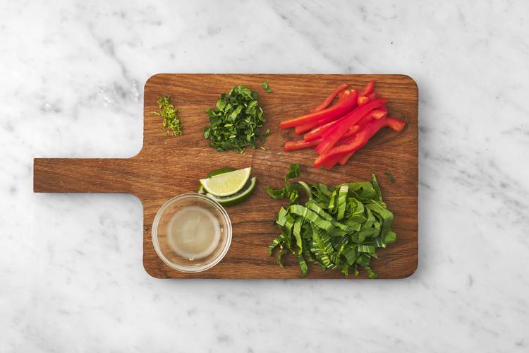 Préparer et mélanger la sauce