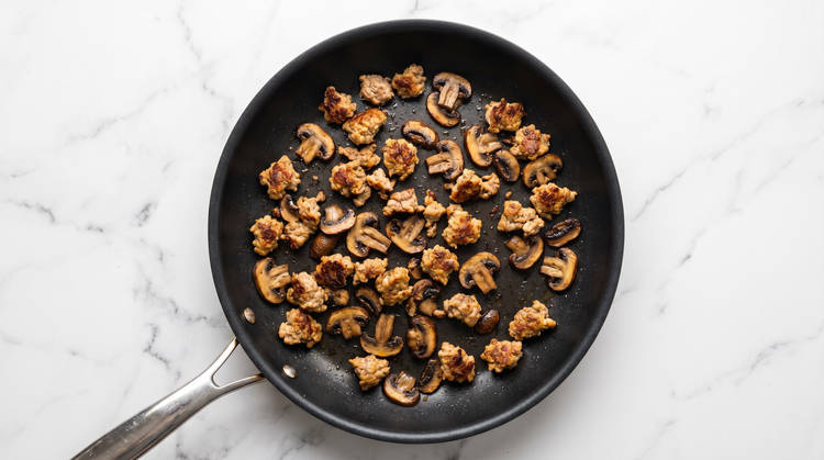 Cook Bratwurst & Mushrooms
