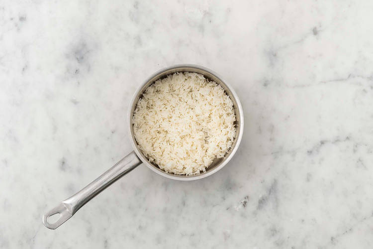 Cook the rice