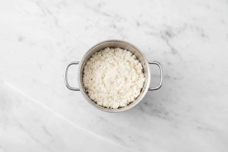Cook the rice