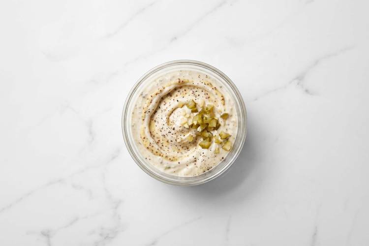 Make horseradish remoulade