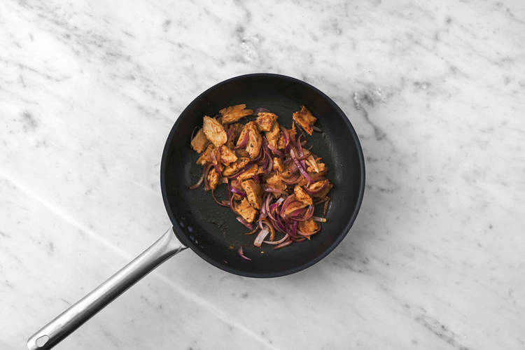 Veganes Chicken anbraten
