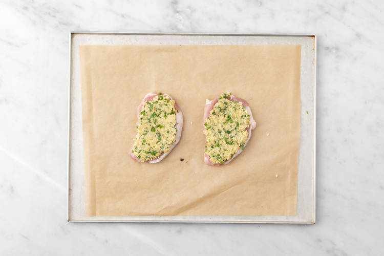 Schweinelachssteaks backen