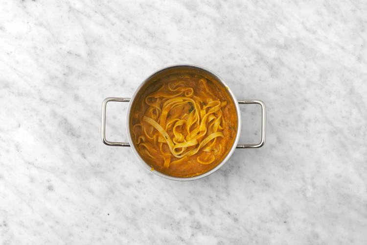 Pasta mischen