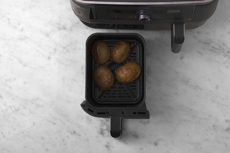 Kartoffeln im Airfryer garen