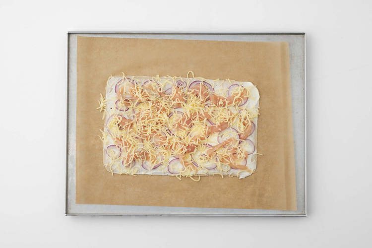 Flammkuchen belegen