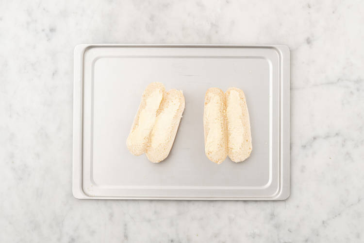Toast buns
