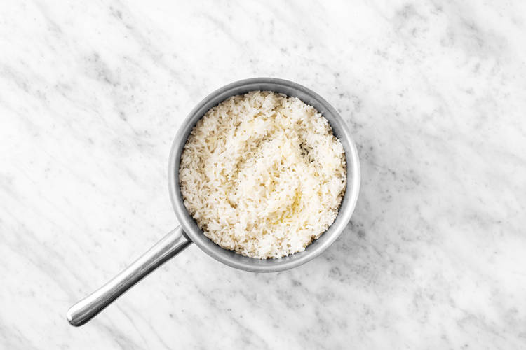 Cook the rice