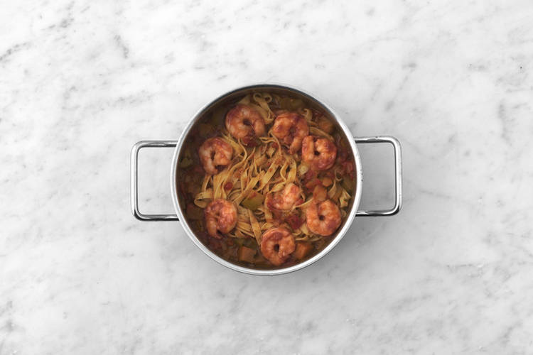 Add the Pasta 