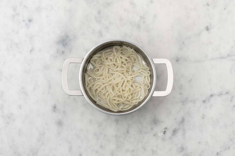 Make the Noodles