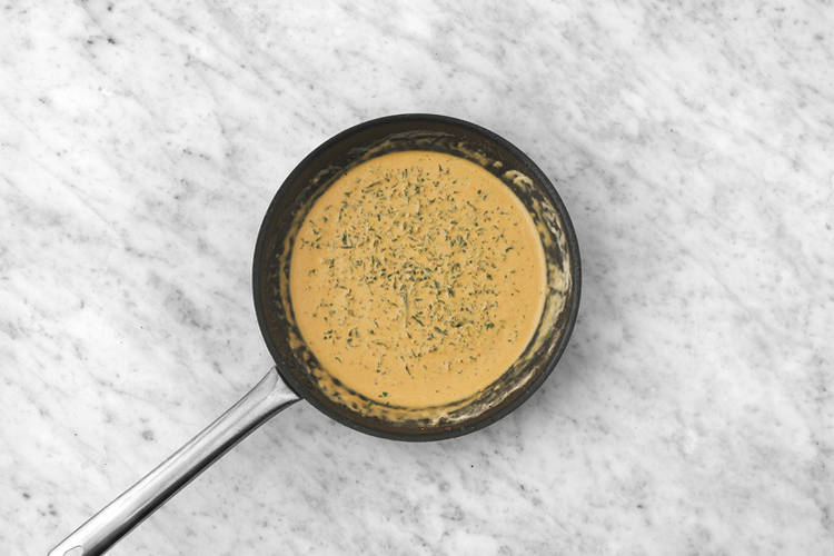 Make your Creamy Sauce