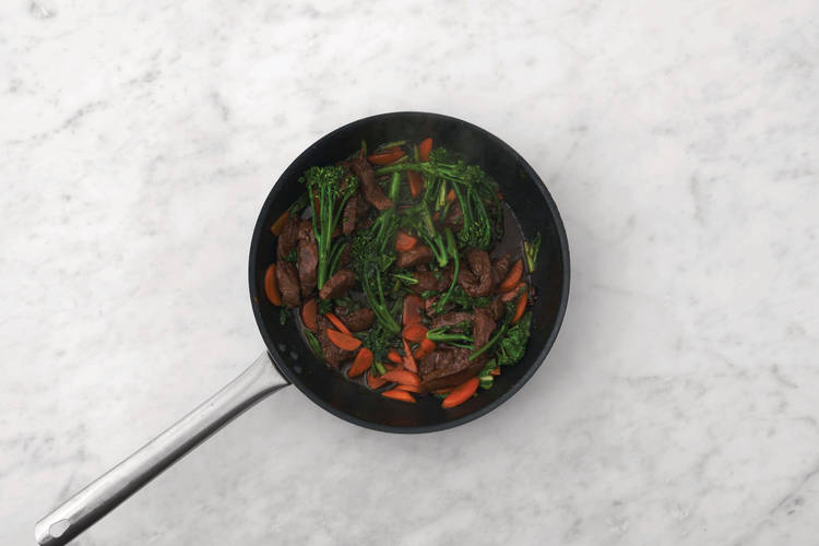 Cook the beef & veggies