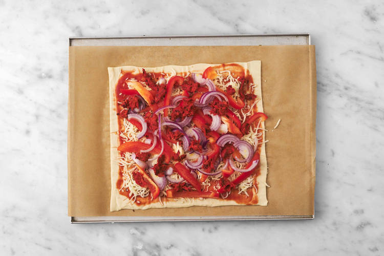 Pizza belegen