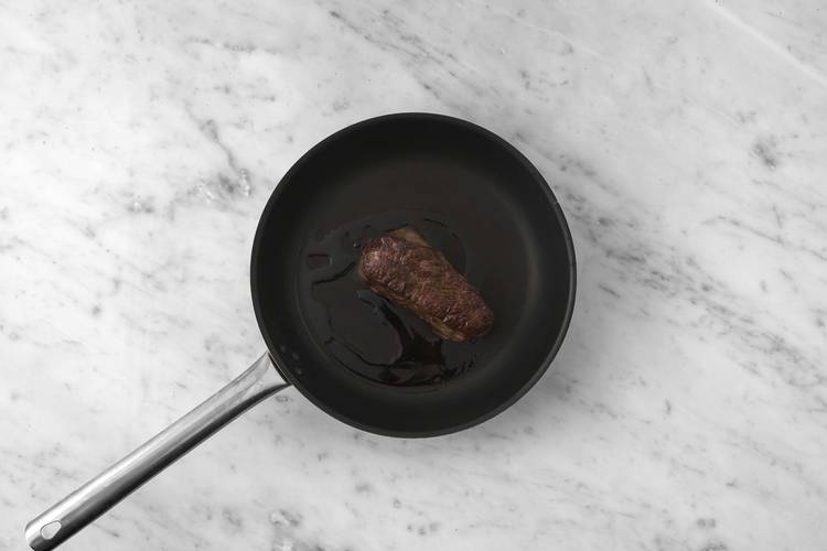 Steak braten