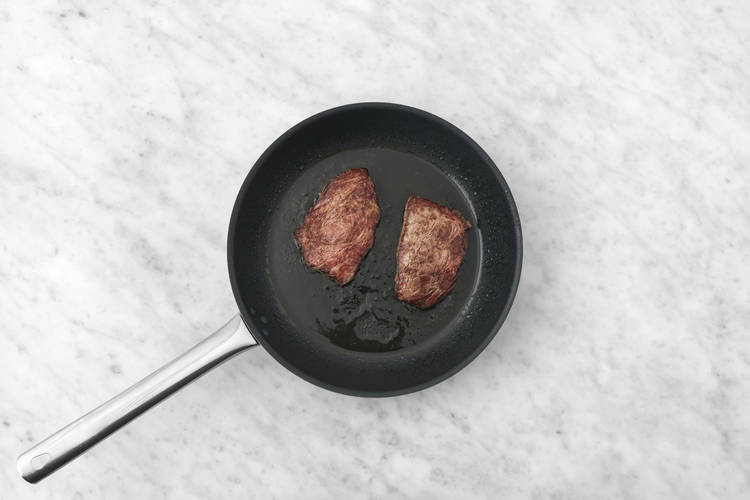 Steak braten