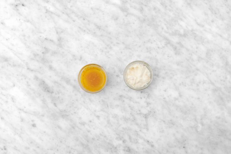 Préparer les légumes et l’assaisonnement pour le riz