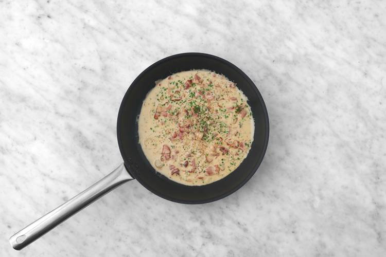 Cuire les légumes et la sauce