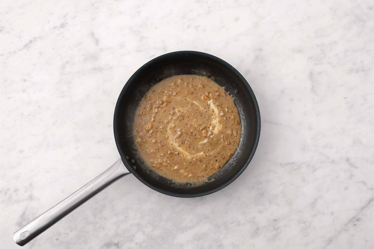 Préparer la sauce de cuisson