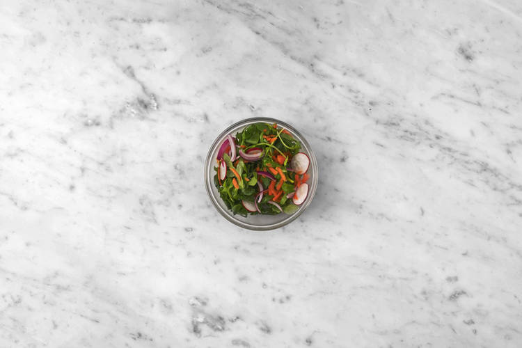 Salat mischen