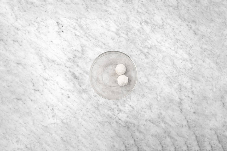 Make the Omotuo Inspired Rice Balls