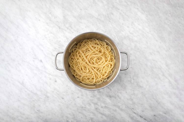 Cuire les spaghettis