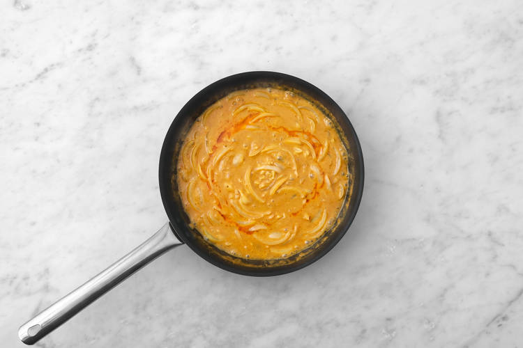 Make your Curried Sauce