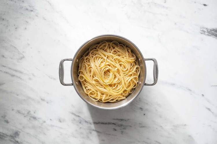 Cook linguine