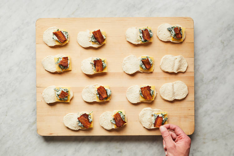 Assemble Biscuit Bombs