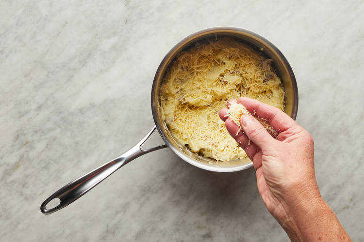 Make Mashed Potatoes