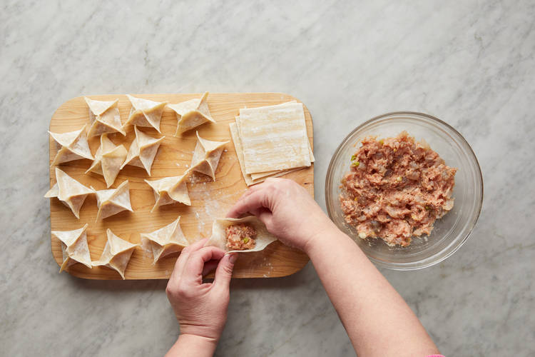 Assemble Wontons