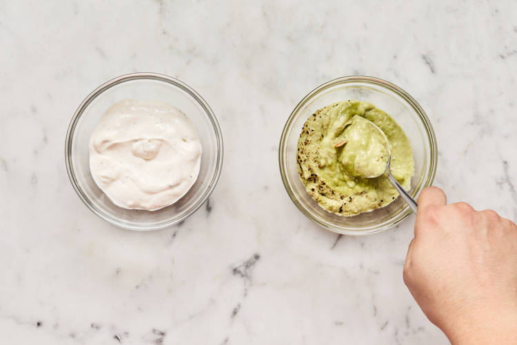 Make Crema & Mix Guac