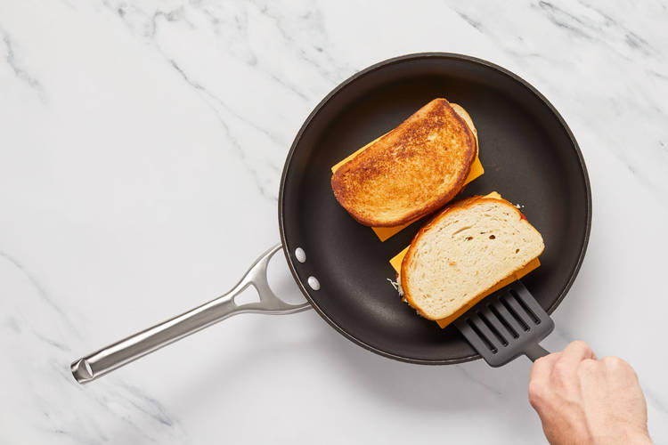 Cook Sandwiches 