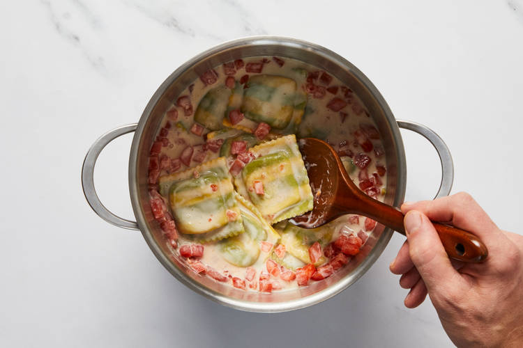 Cook Ravioli 