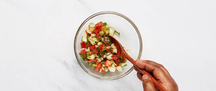 Make Pico de Gallo