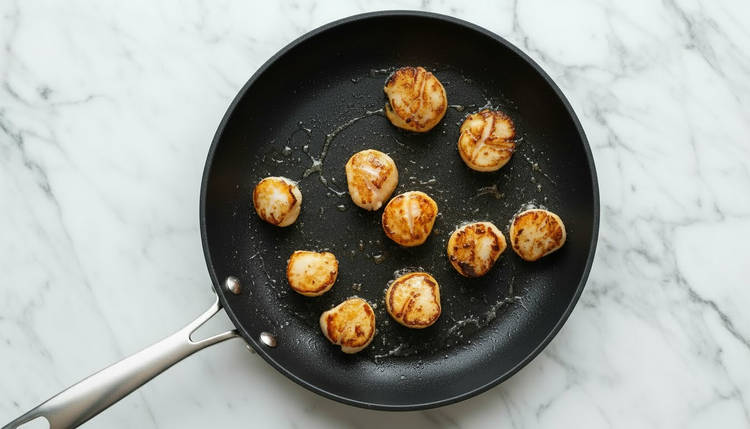 Prep & Cook Scallops