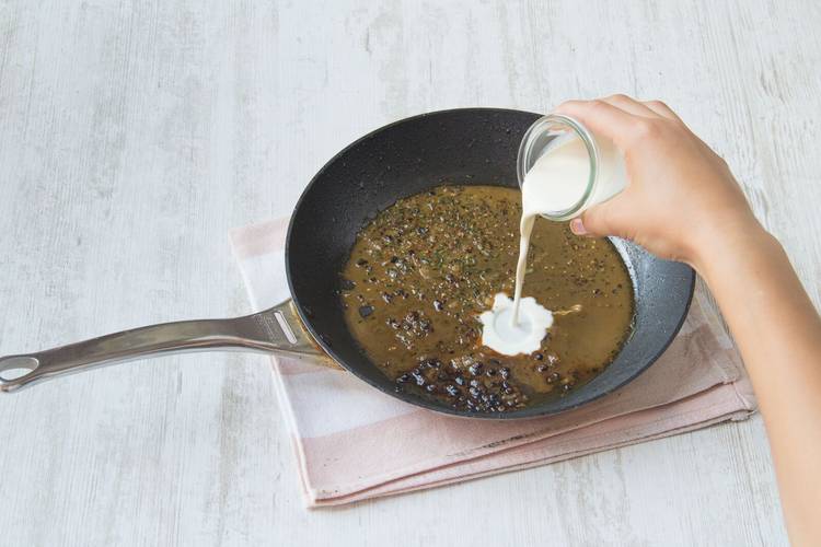 Pfeffersauce zubereiten