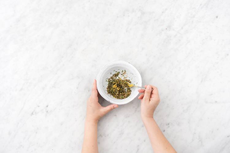 Make the dukkah rub