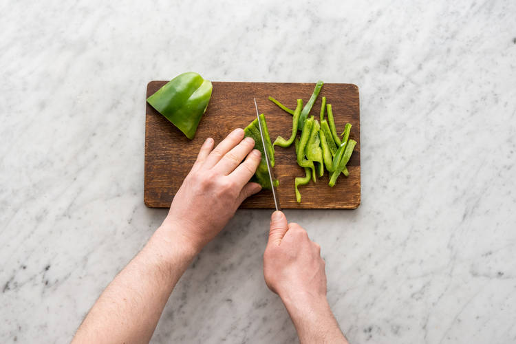 Slice the capsicum