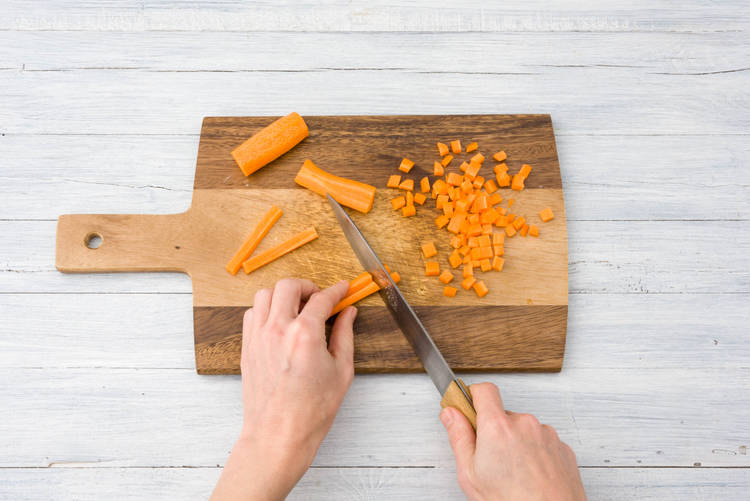 Prepare veggies.