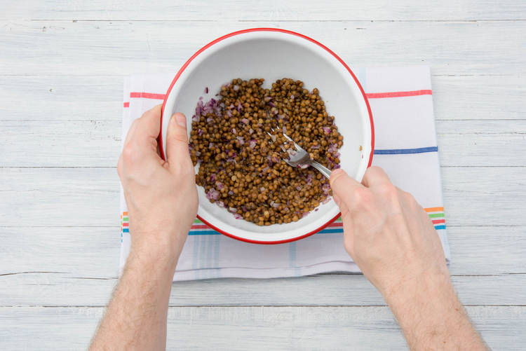 Mash the lentils