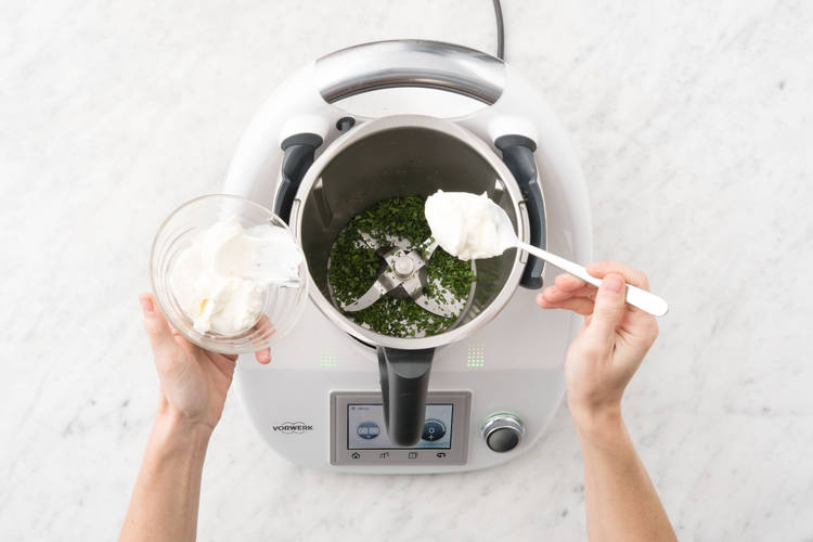 Joghurt zugeben