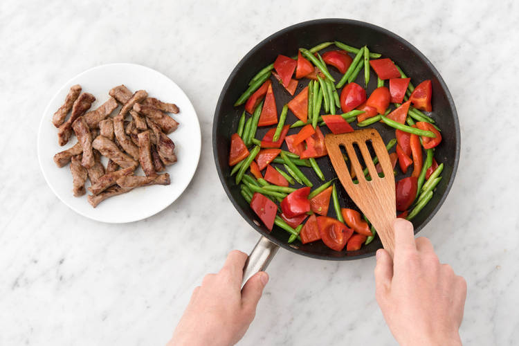 Cook the green beans & capscium