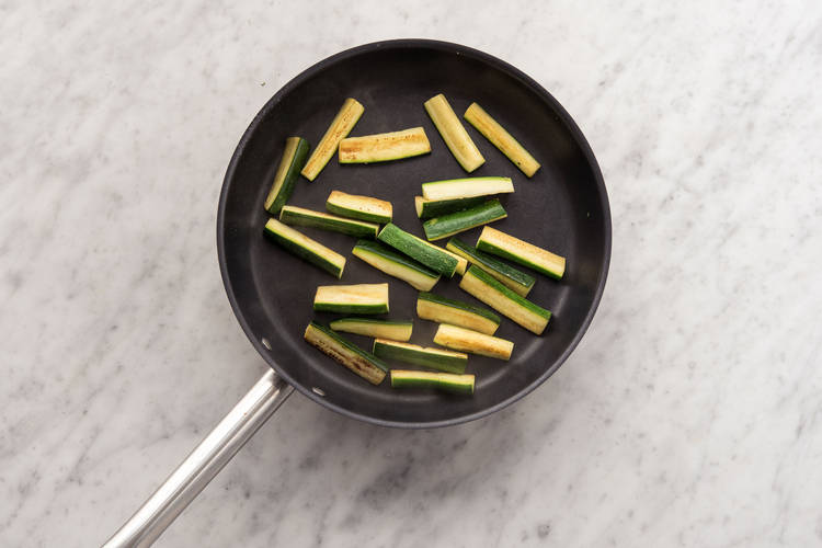 Char courgette.
