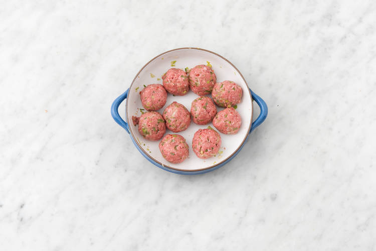 Roll the lamb mince into meatballs