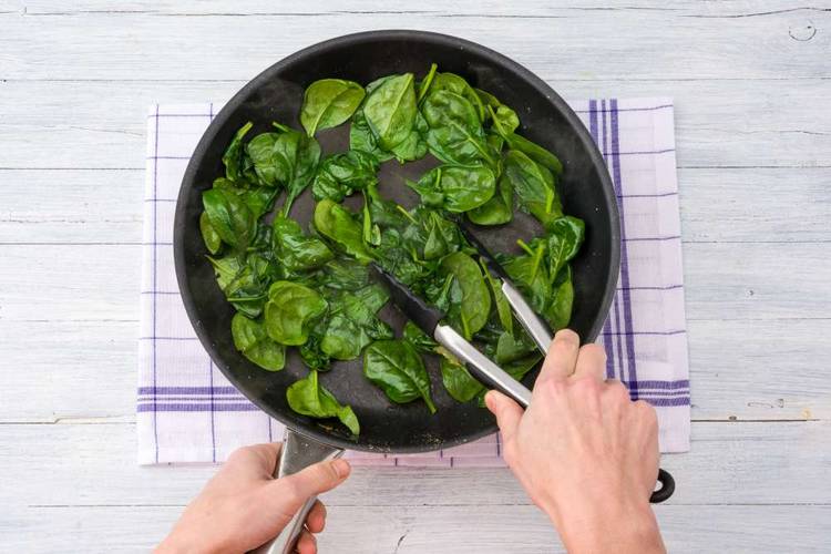 Wilt spinach